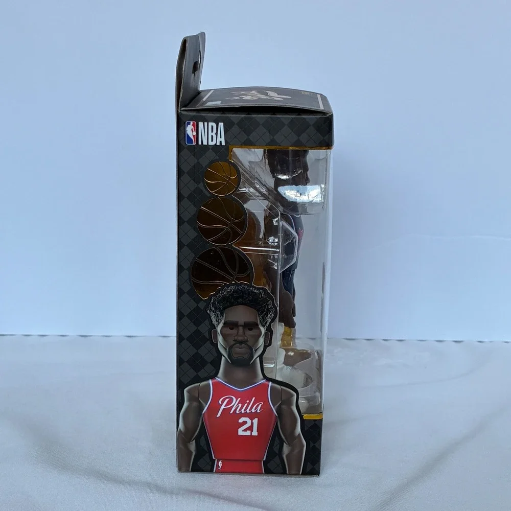 Funko Gold Joel Embiid NBA Chase Ed. 76ers #21 Vinyl Figure Basketball Philly